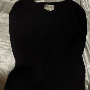 Black textured shirt